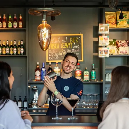 柏林动物园梅宁阁酒店 3*