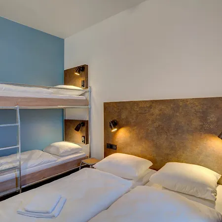 Meininger Tiergarten 3* Berlim