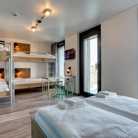 Meininger Tiergarten Hotell 3*