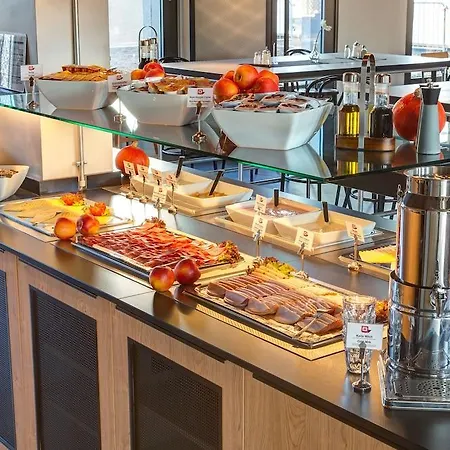 Meininger Tiergarten Hotell 3*