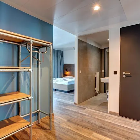 Hotel Meininger Tiergarten Berlino